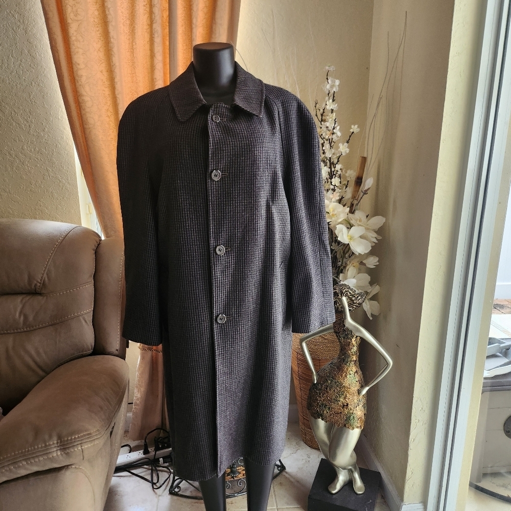Balenciaga wool coat size 48